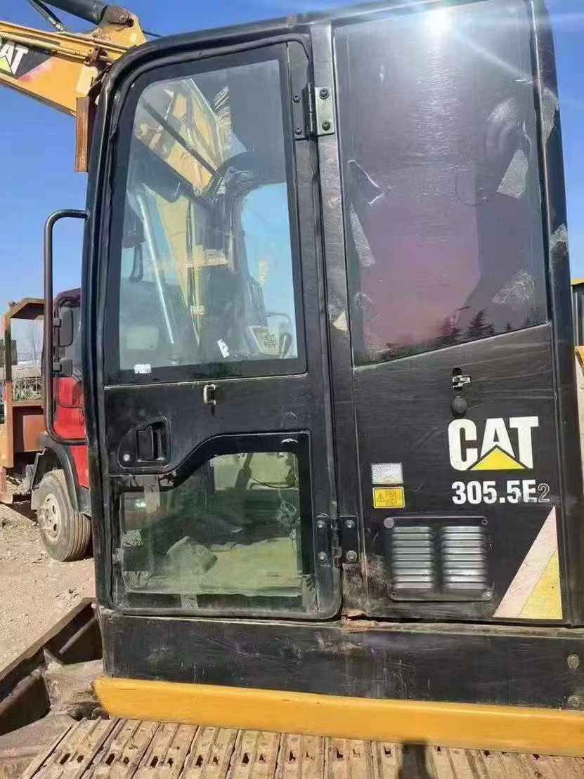 Used Caterpillar 305.5 Excavator 2017 Model / 3