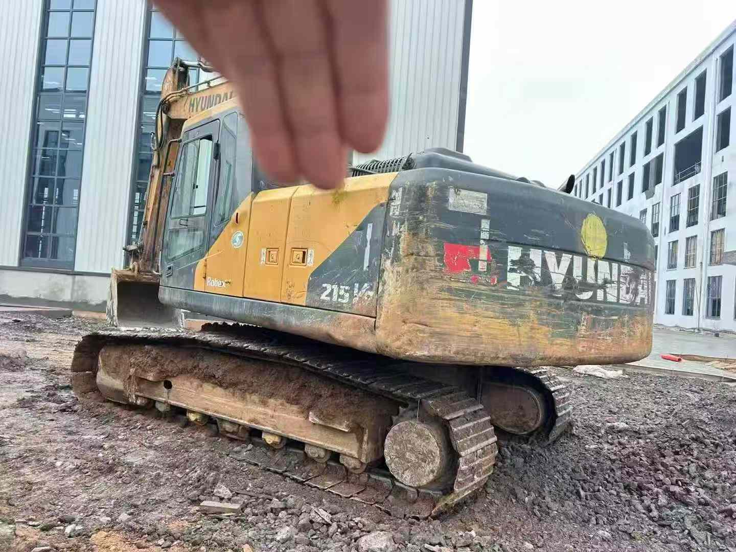 Used Hyundai R215VSN Excavator 2017 Model / 8