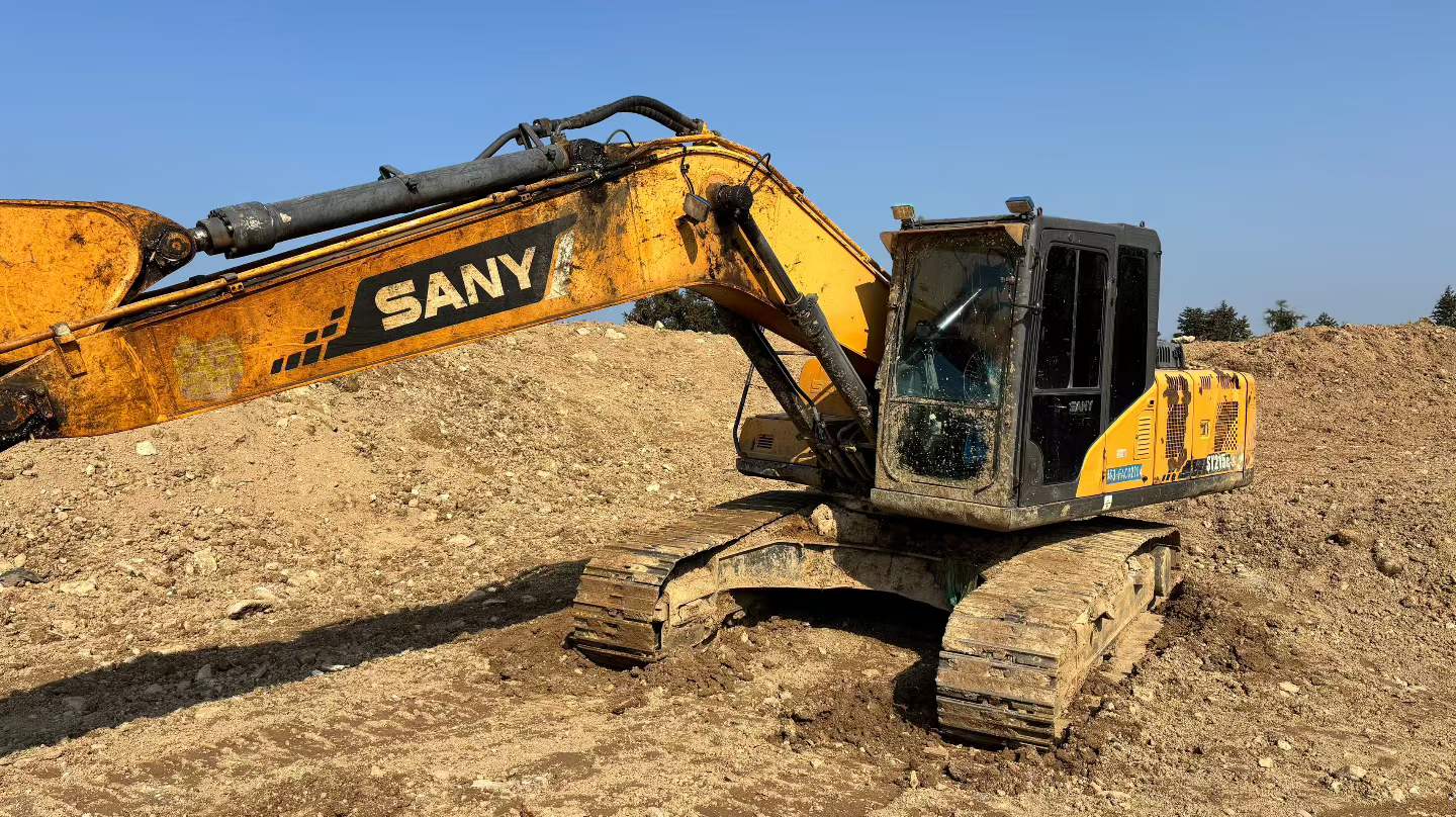 Used Sany SY215C-9 Excavator 2014 Model / 5