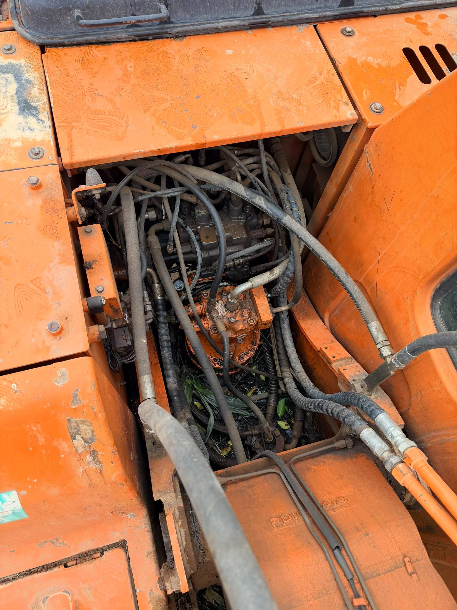 Buy Doosan DX15 Used Excavator / 5 Used Doosan DX15 Excavator 2016 Model / 5