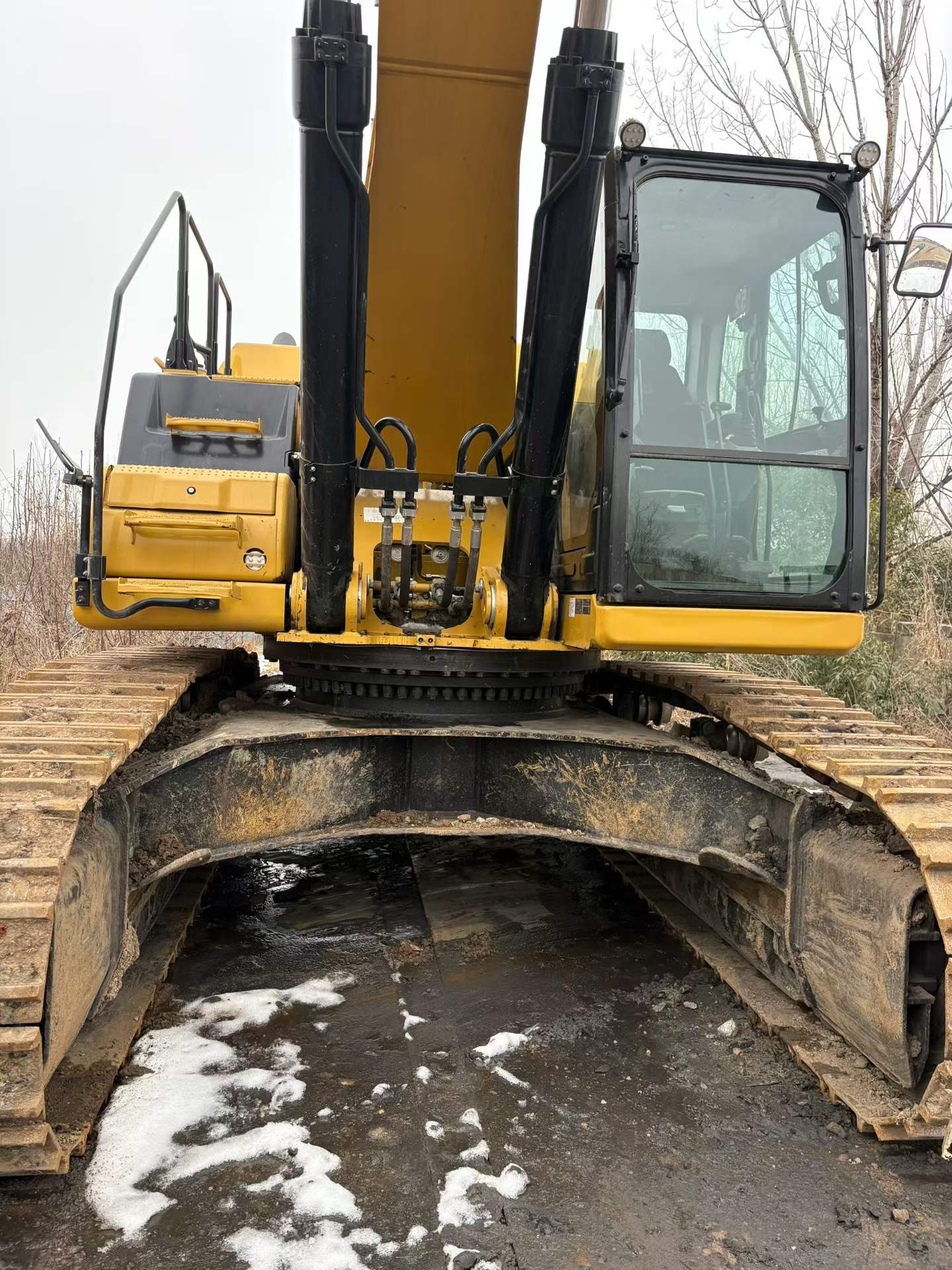 Used Caterpillar CAT352  Excavator 2022 Model / 4