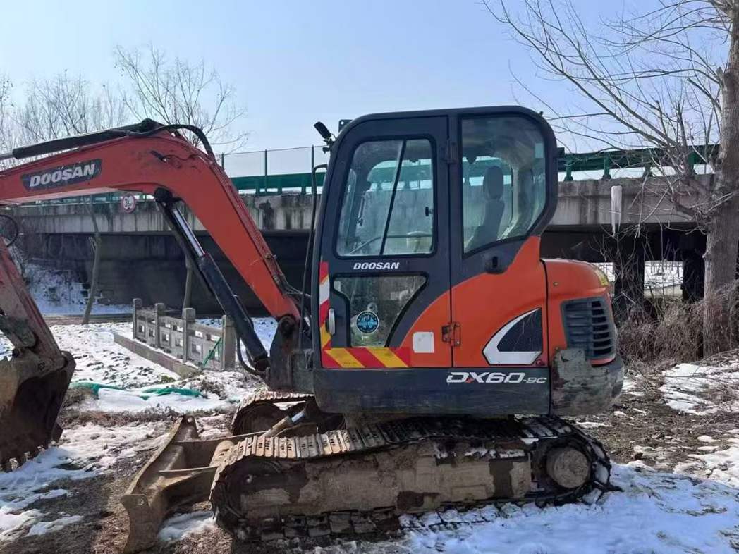 Used Doosan DH55 Excavator 2018 Model / 9