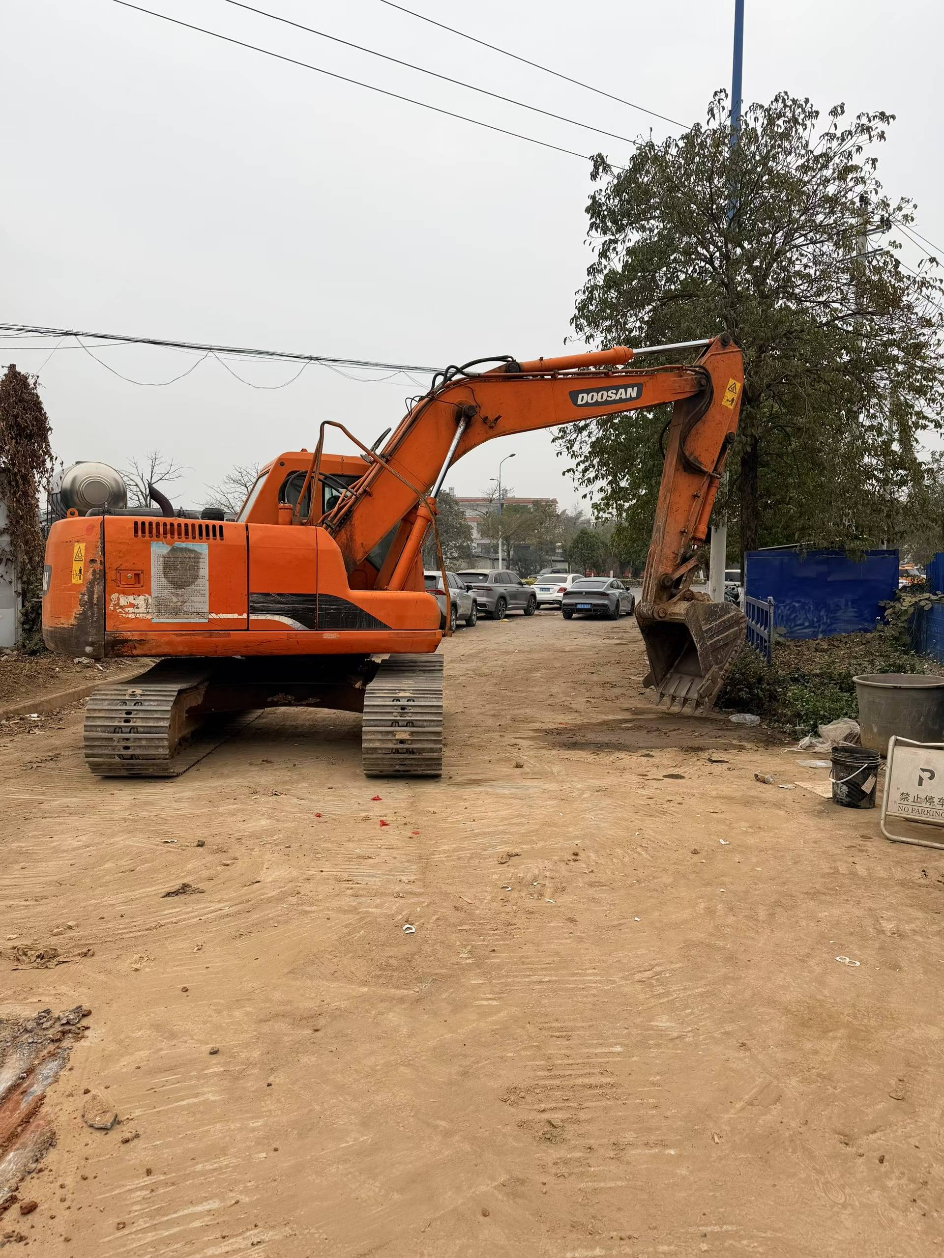 Buy Doosan DX15 Used Excavator / 4 Used Doosan DX15 Excavator 2016 Model / 4