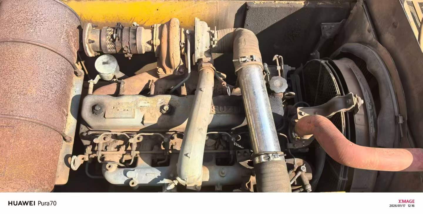 Used XCMG XE215 Excavator 2013 Model / 6