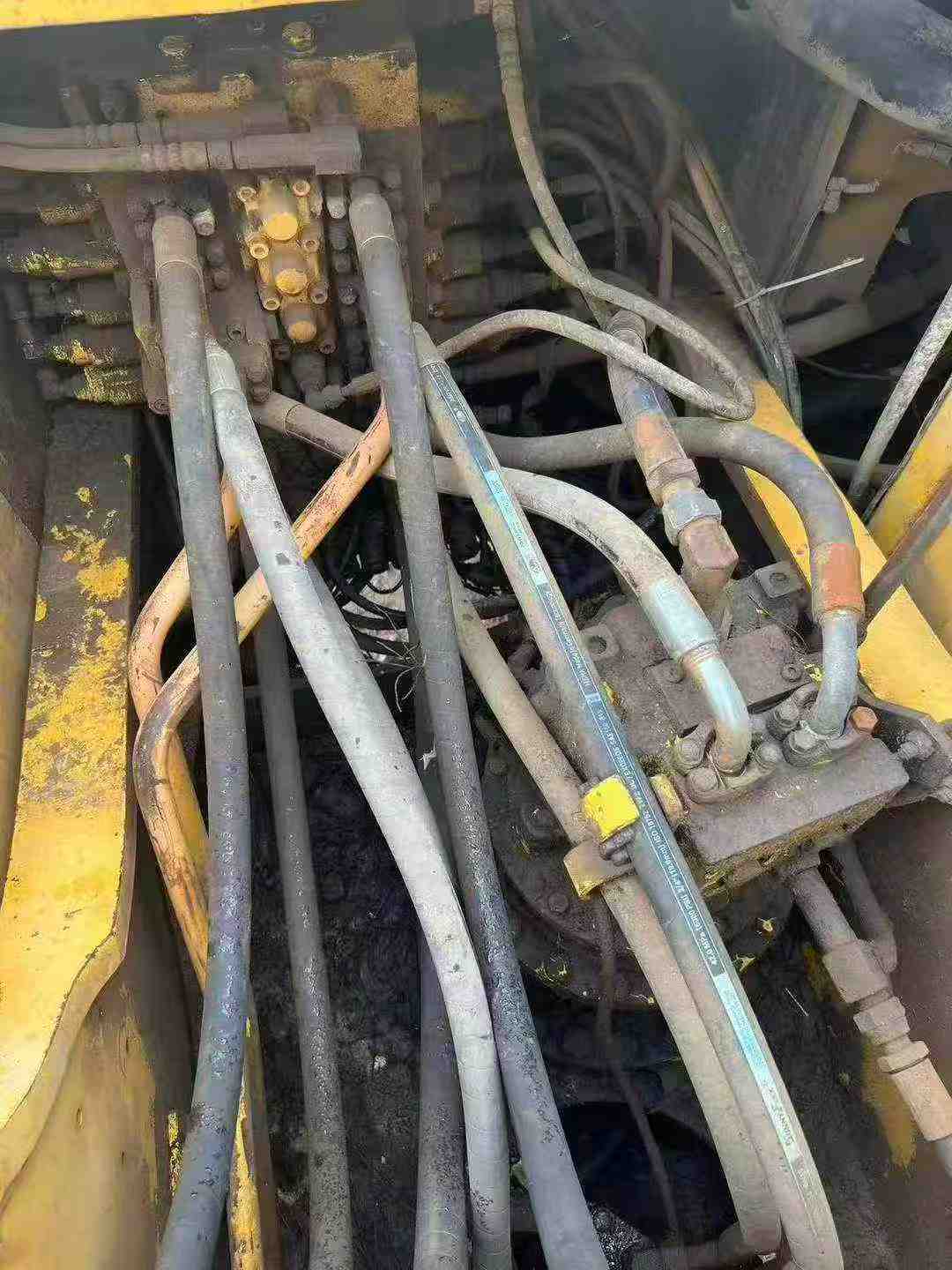 Used Komatsu PW200-7 Excavator 2016 Model / 7