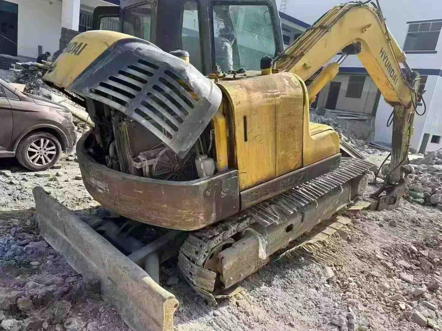 Buy Hyundai R80WM/WH Used Excavator Buy Hyundai R80WM/WH Used Excavator