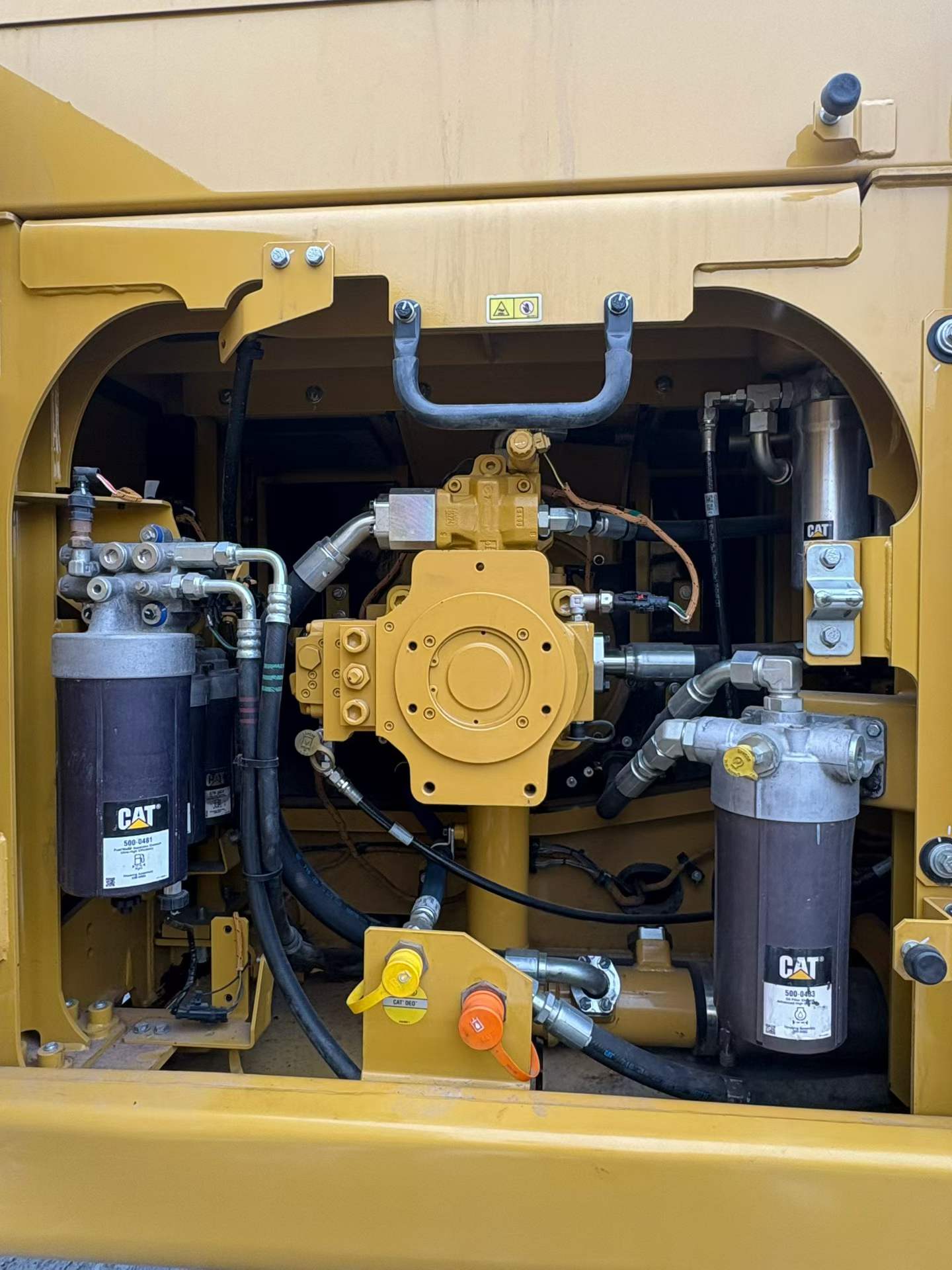 Used Caterpillar CAT352  Excavator 2022 Model / 6