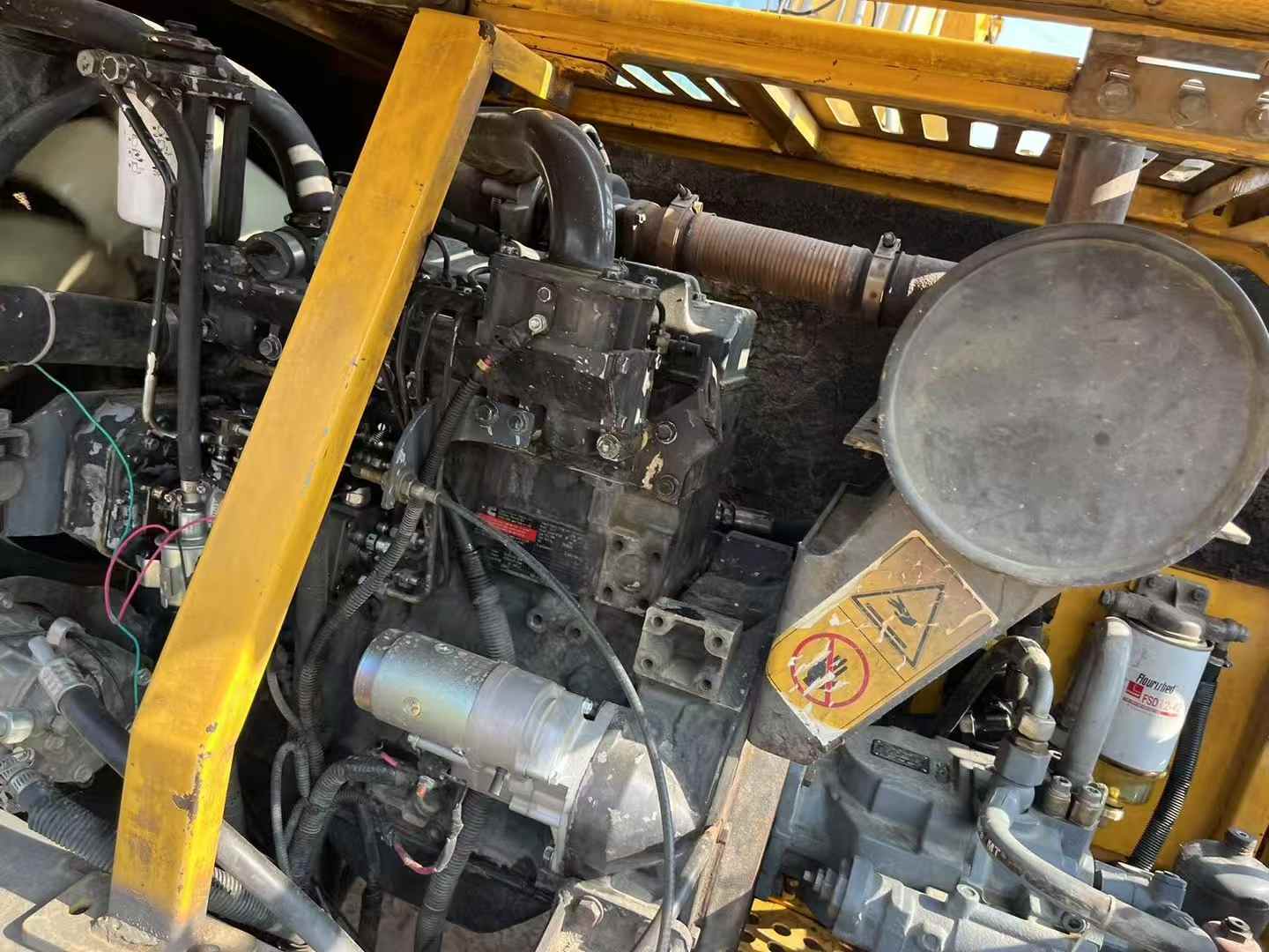 Used XCMG XE80 Excavator 2016 Model / 4