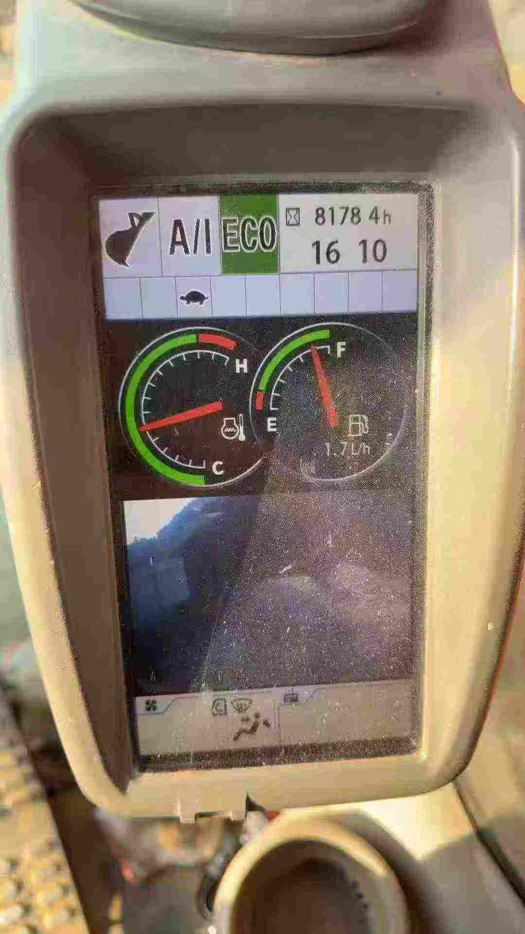 Used Hitachi EX210-5 Excavator 2017 Model / 6