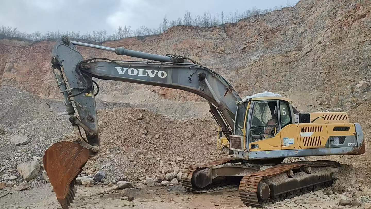 Buy Volvo ECR38 Used Excavator