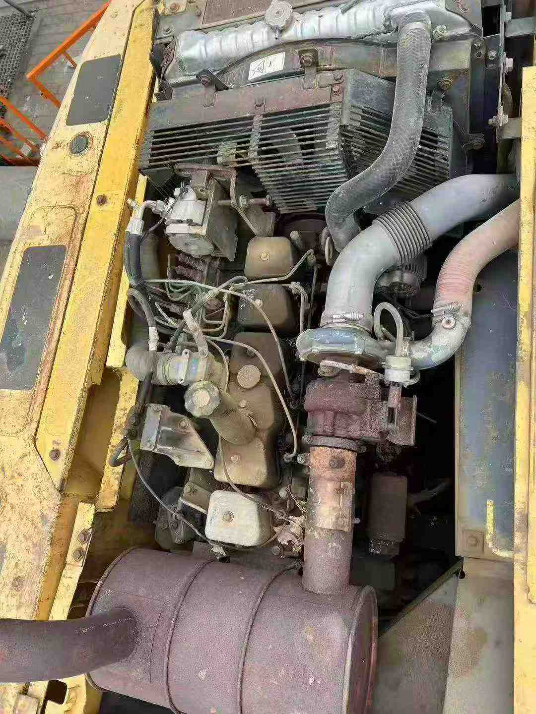 Used Komatsu PW200-7 Excavator 2016 Model / 8