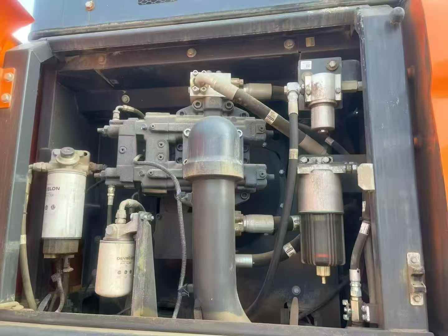 Used Doosan  DL507-9C Excavator 2016 Model / 3