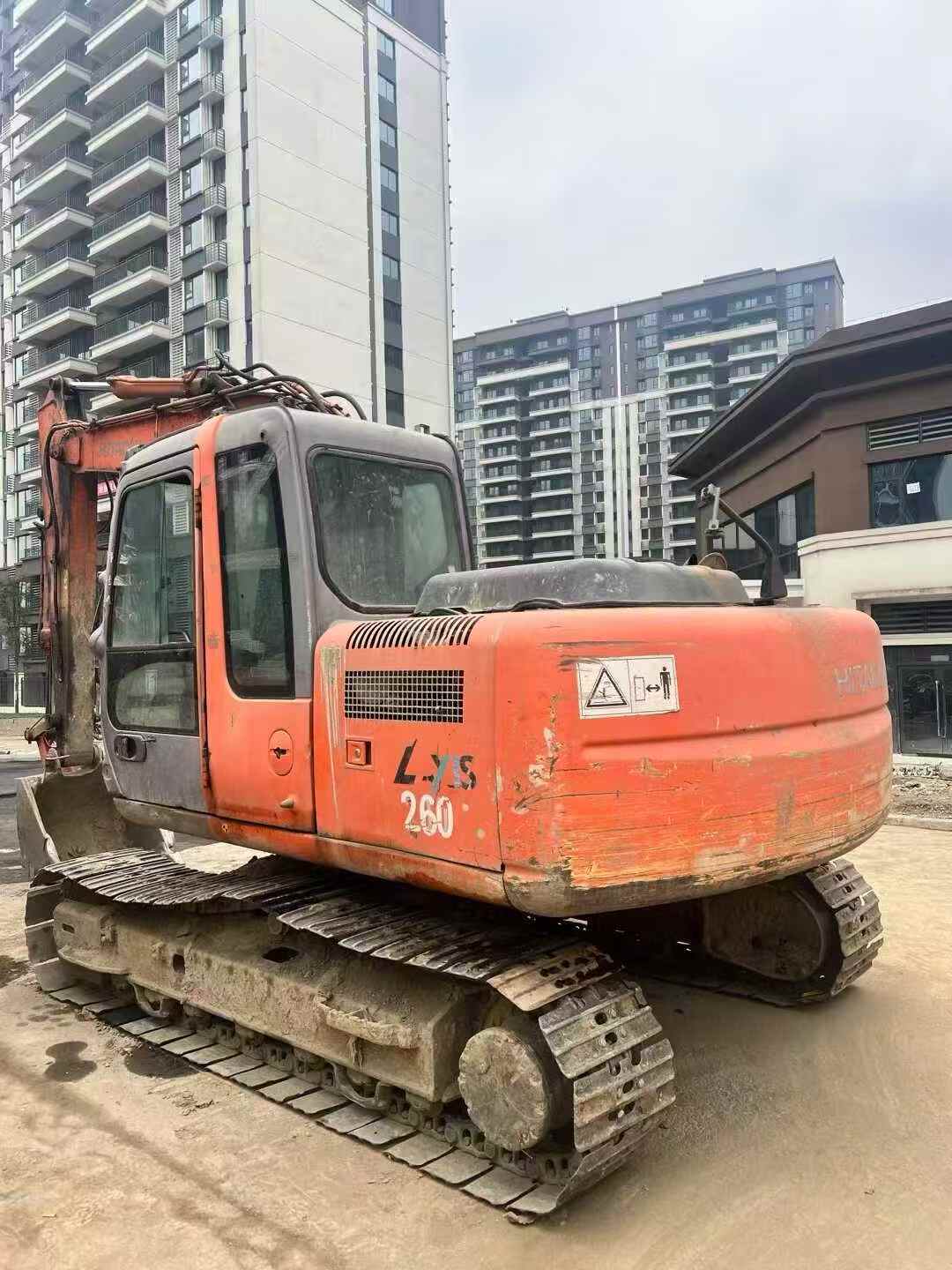 Used Hitachi ZX120 Excavator 2013 Model / 3