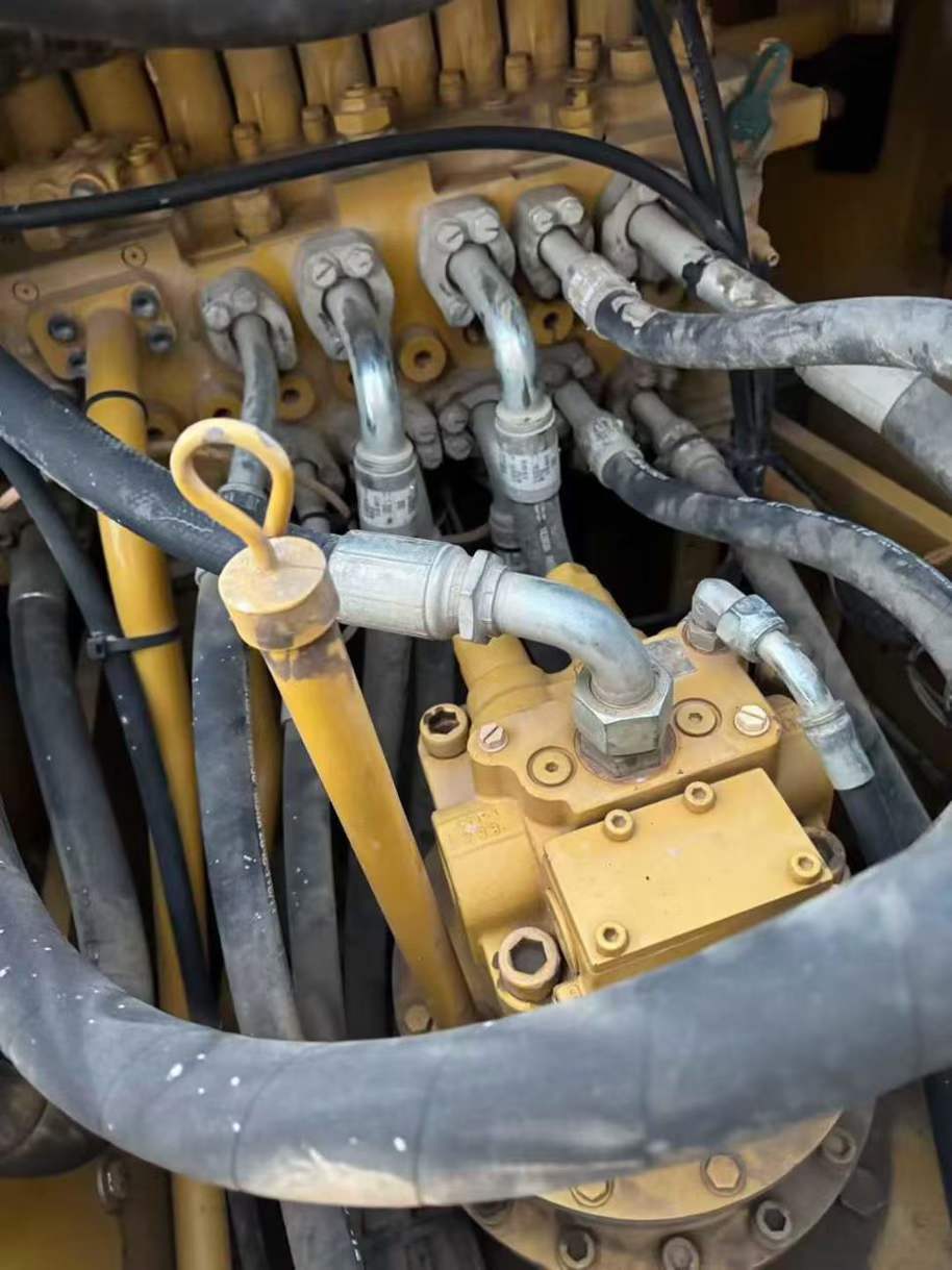 Used Caterpillar CT20 Excavator 2019 Model / 8