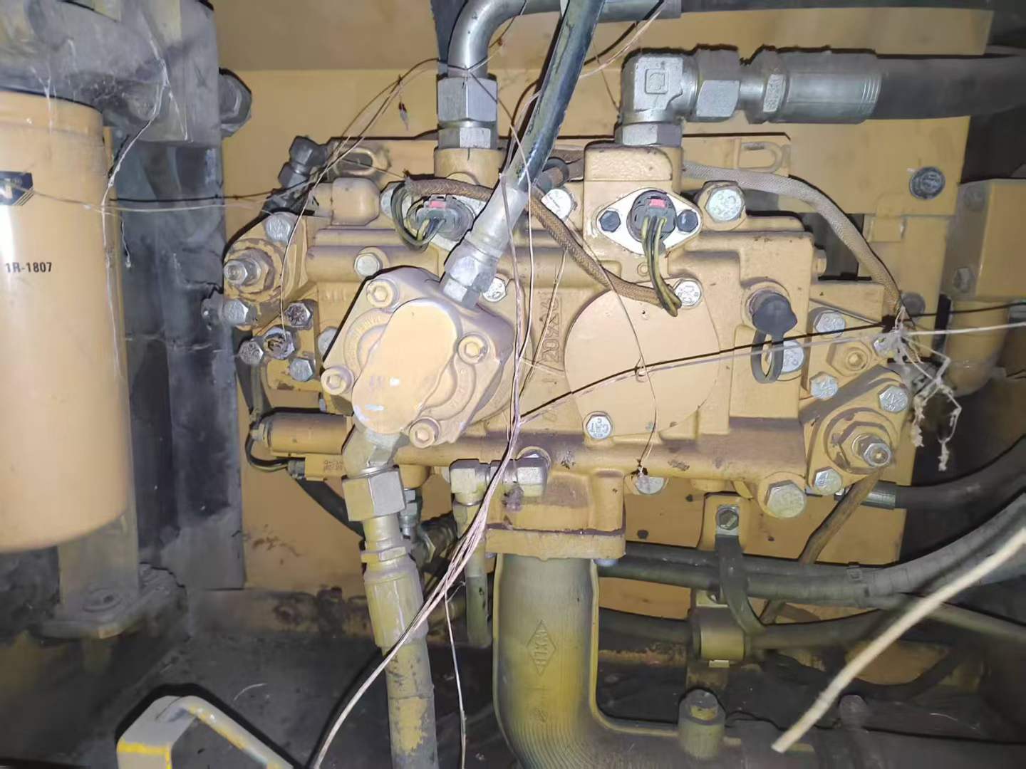 Used Caterpillar CT18 Excavator 2016 Model / 4