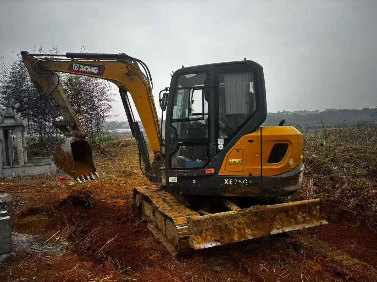 Used XCMG XE60 Excavator 2023 Model / 3