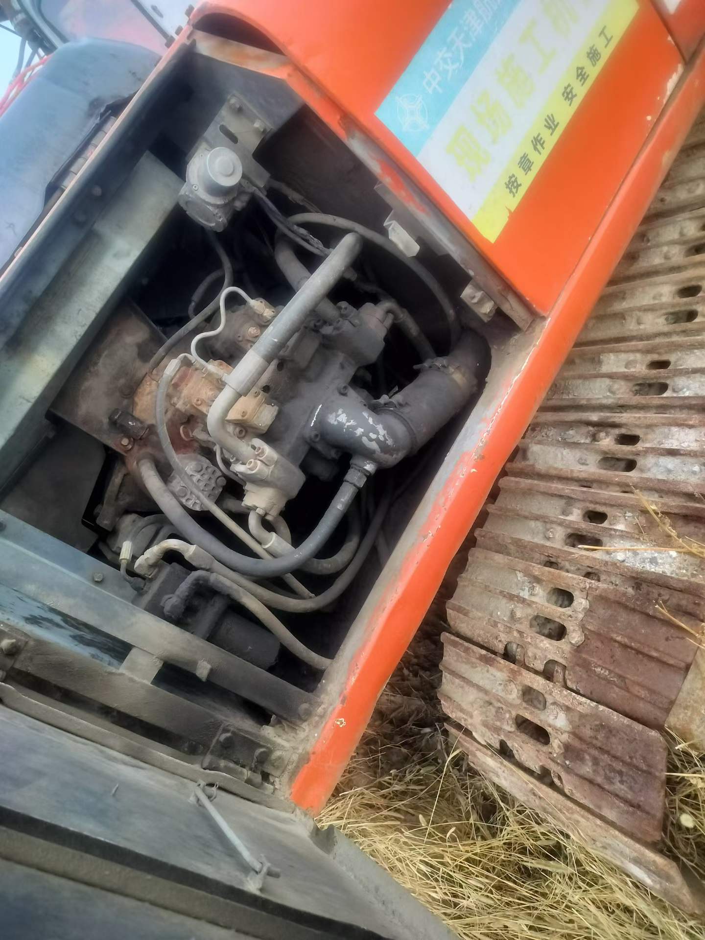 Used Hitachi ZAXIS200 Excavator 2099 Model / 2