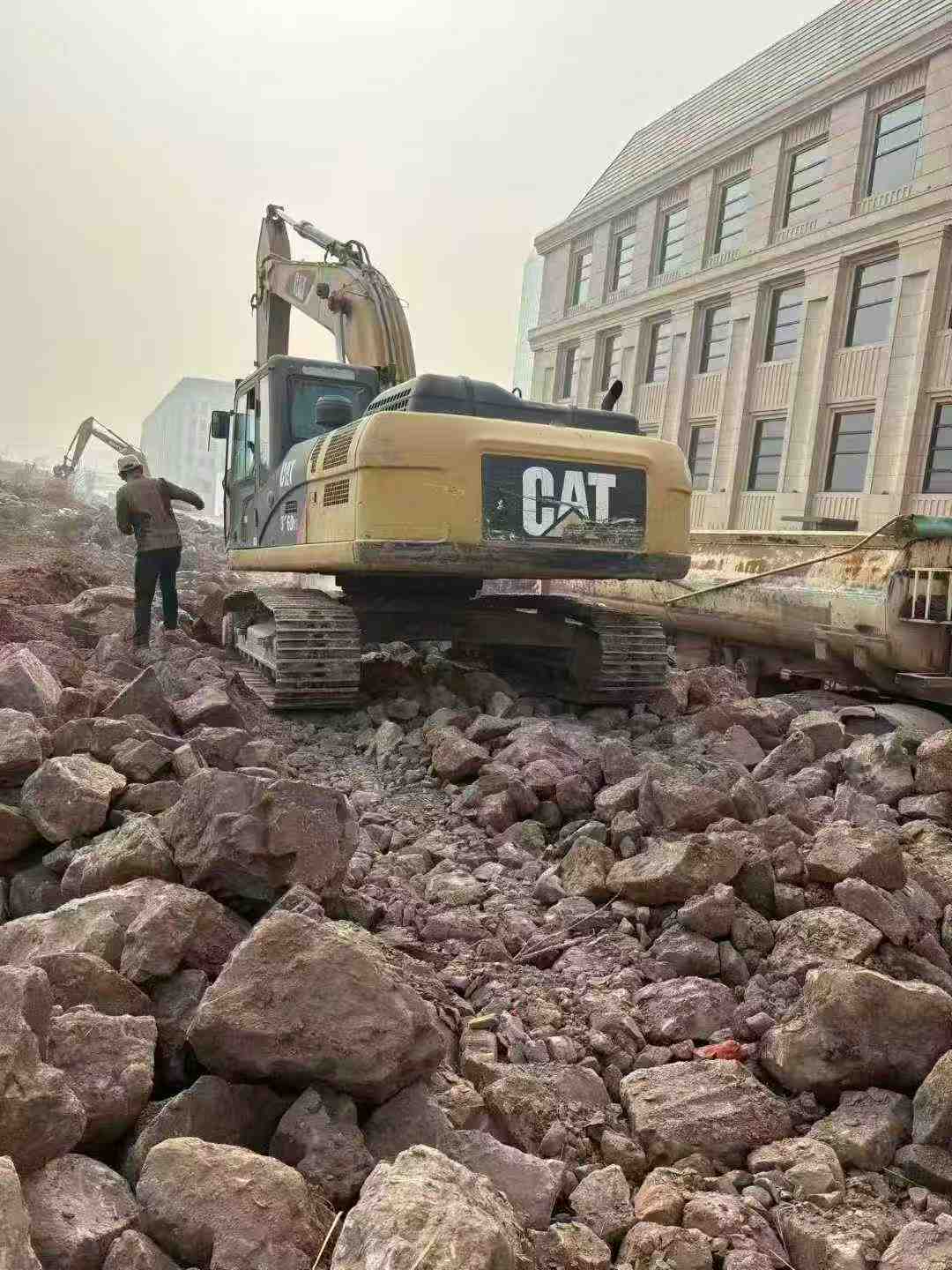 Used Caterpillar 326DL Excavator 2017 Model / 2