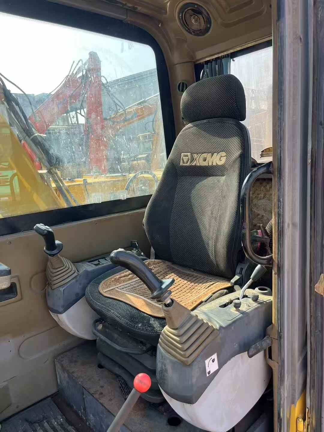 Used XCMG XE80 Excavator 2016 Model / 7