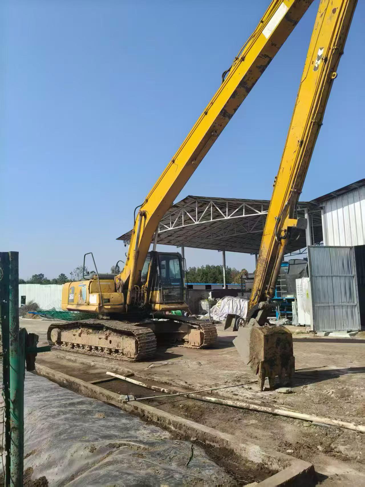 Buy Komatsu PC240NLC-8(18) Used Excavator