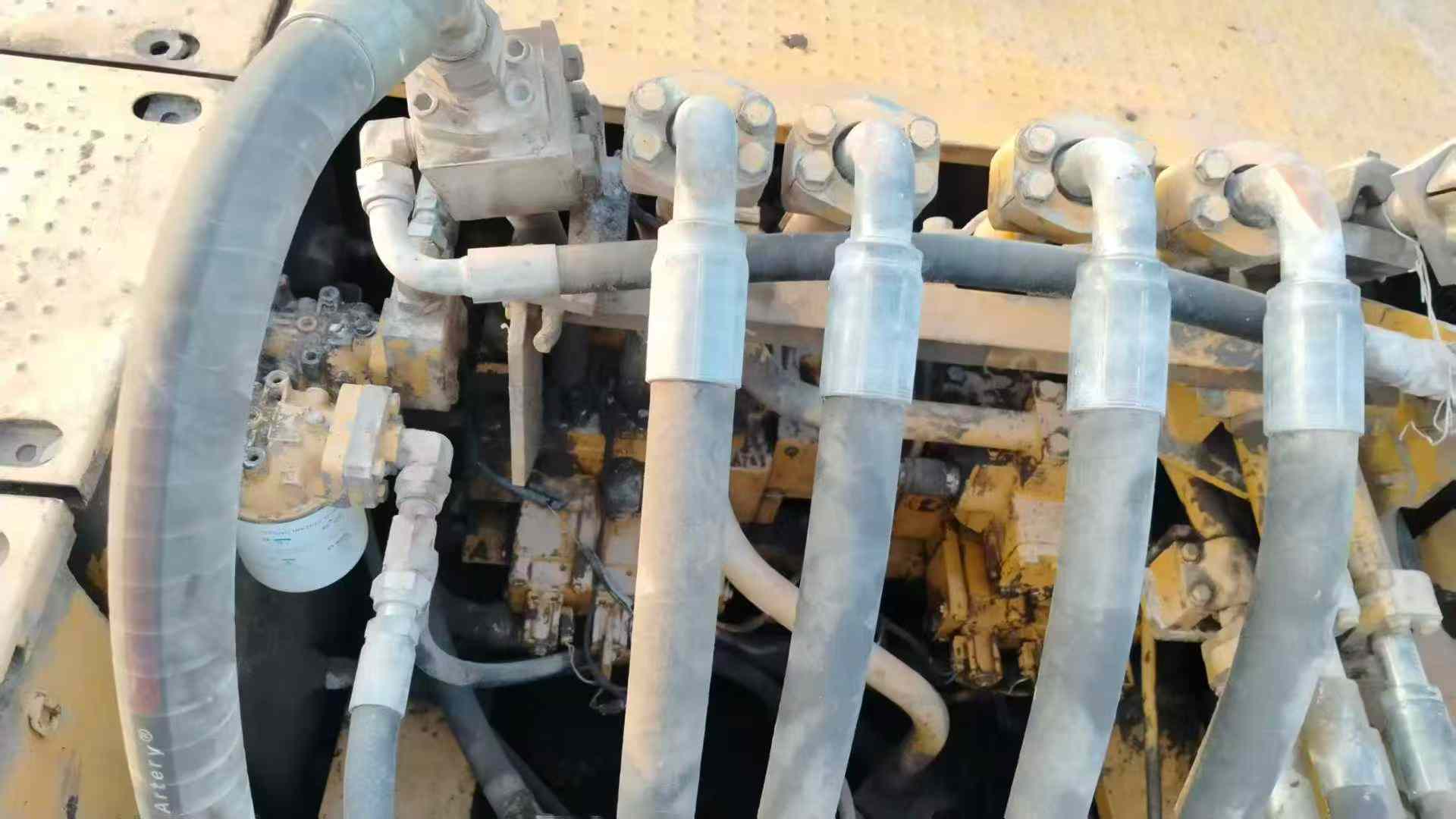 Used Caterpillar 365CL Excavator 2016 Model / 4