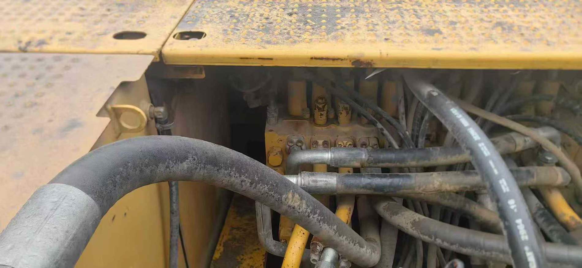 Used Caterpillar 340DL Excavator 2017 Model / 8