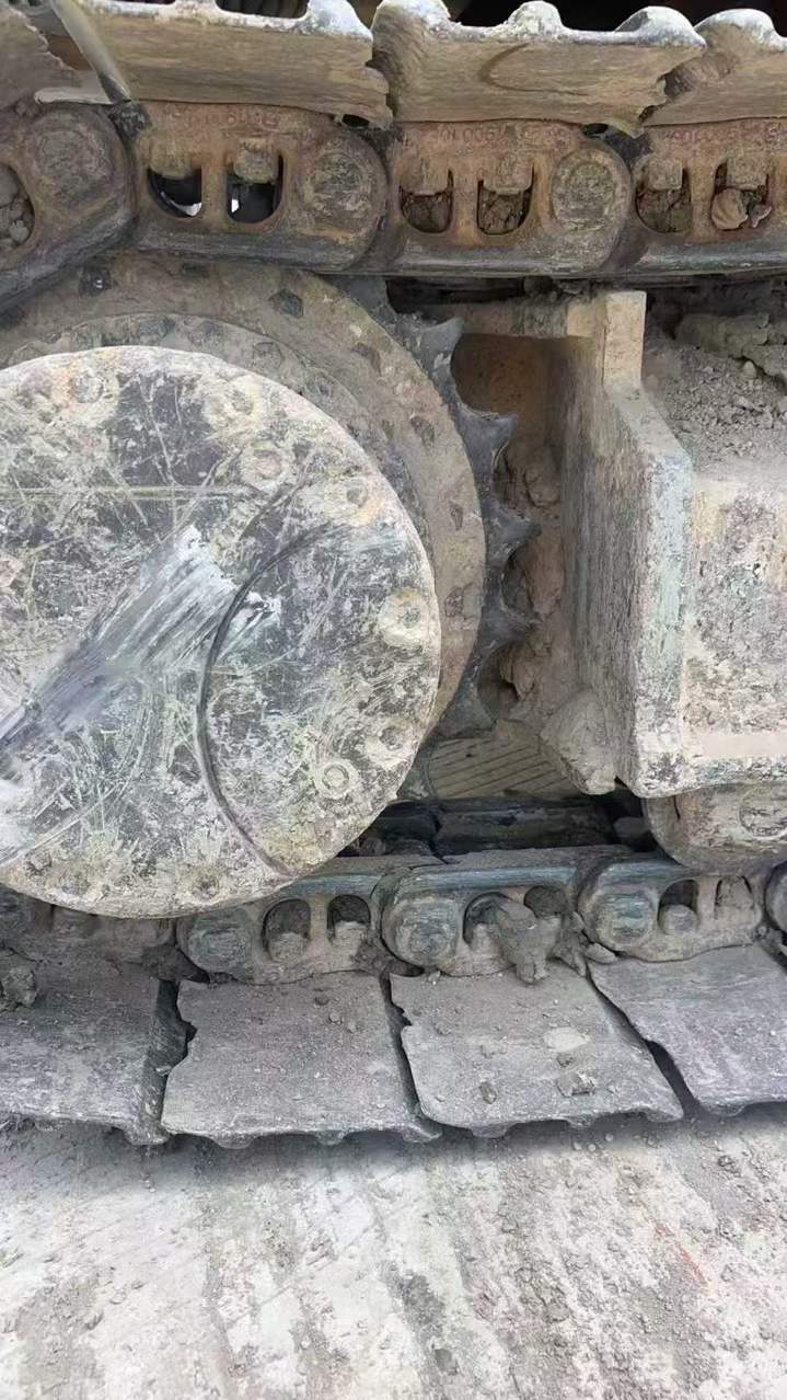 Used Hitachi ZX240 Excavator 2016 Model / 8