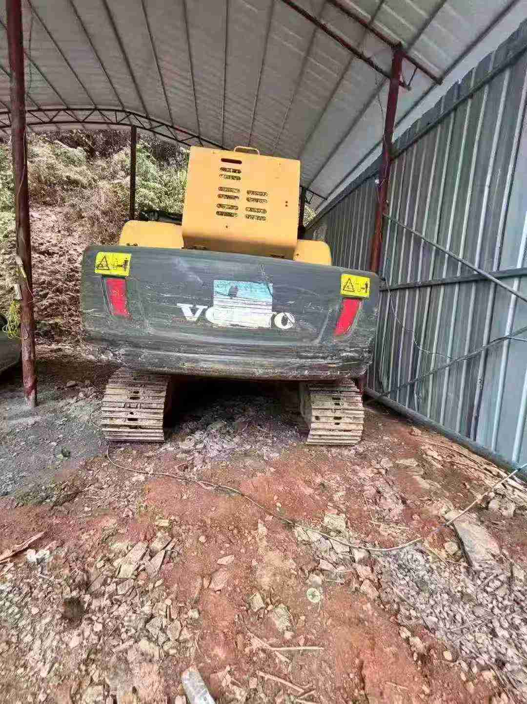 Used Volvo EC200 Excavator 2014 Model / 4