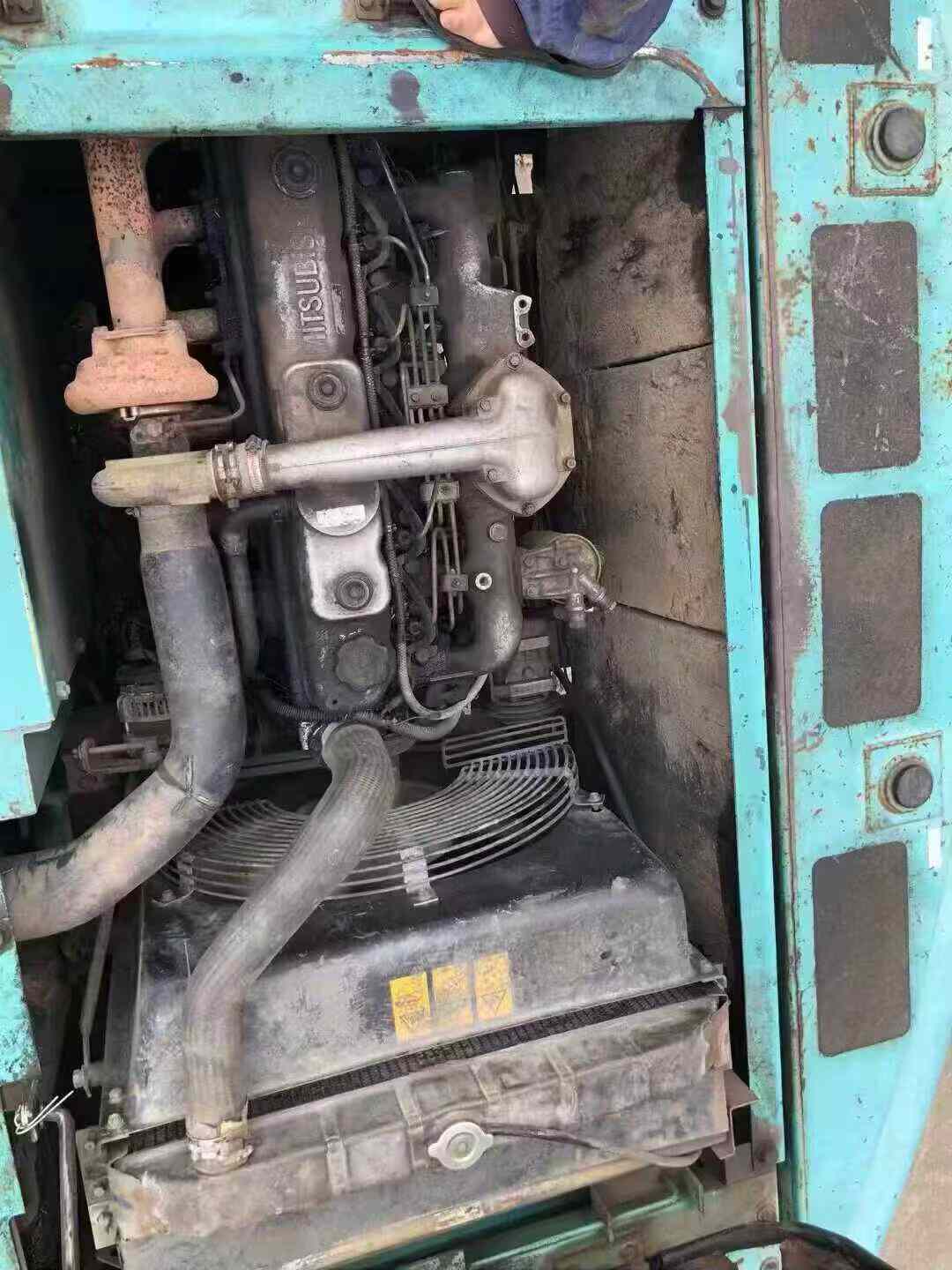 Used Kobelco SK200-6E Excavator 2016 Model / 5