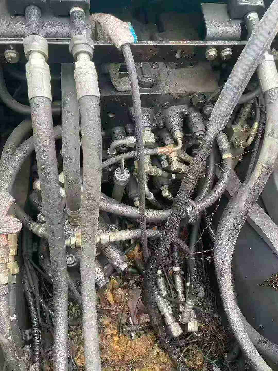 Used Kobelco SK130 Excavator 2016 Model / 6