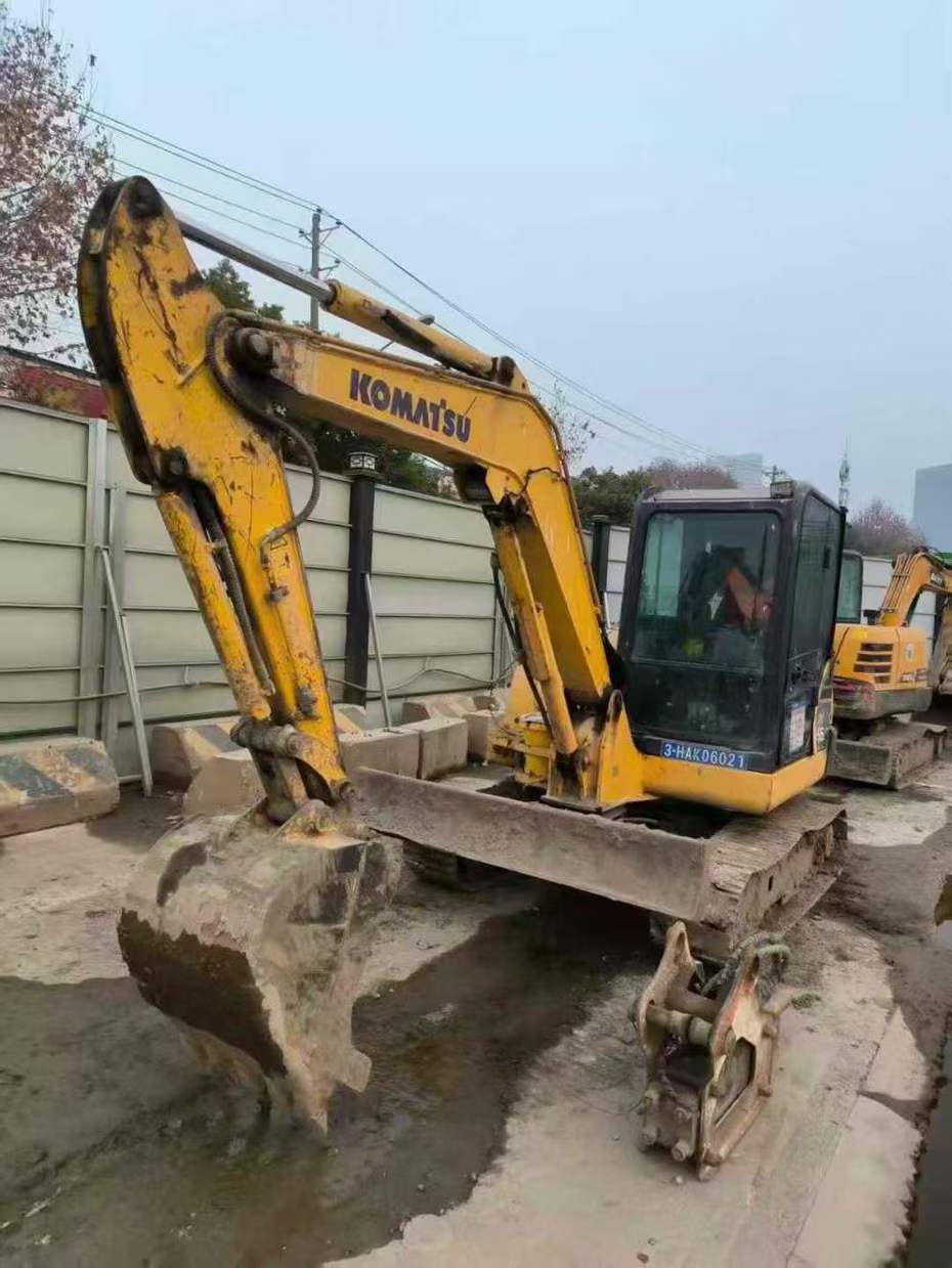 Used Komatsu PC56-7 Excavator 2017 Model / 7