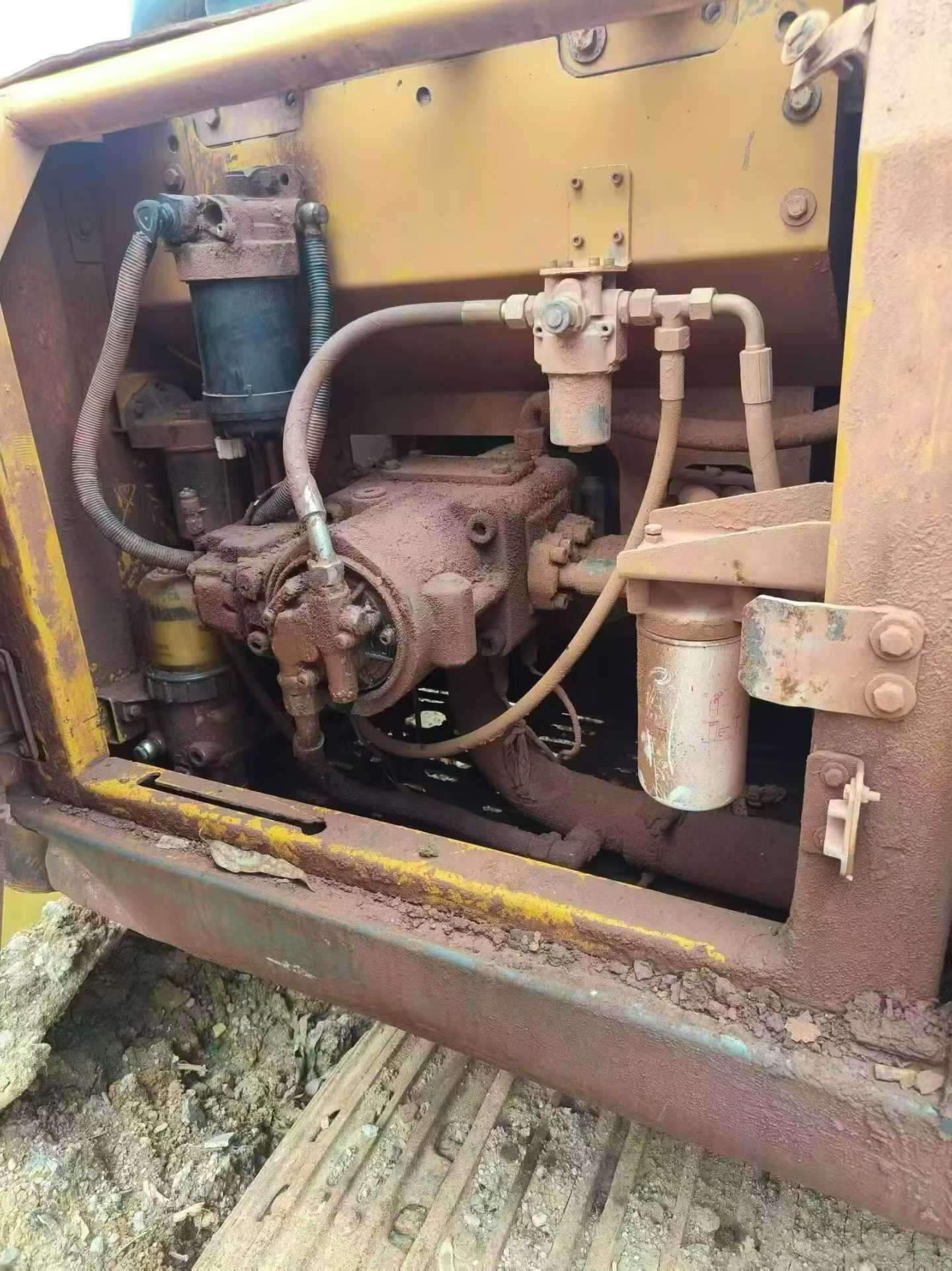 Used XCMG XE215 Excavator 2018 Model / 3