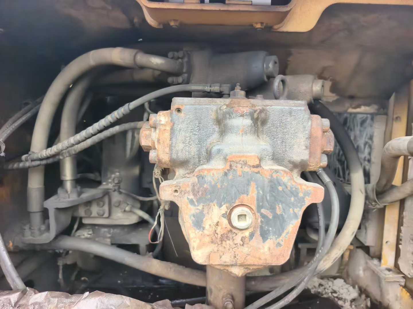 Used Komatsu PC60 Excavator 2011 Model / 2