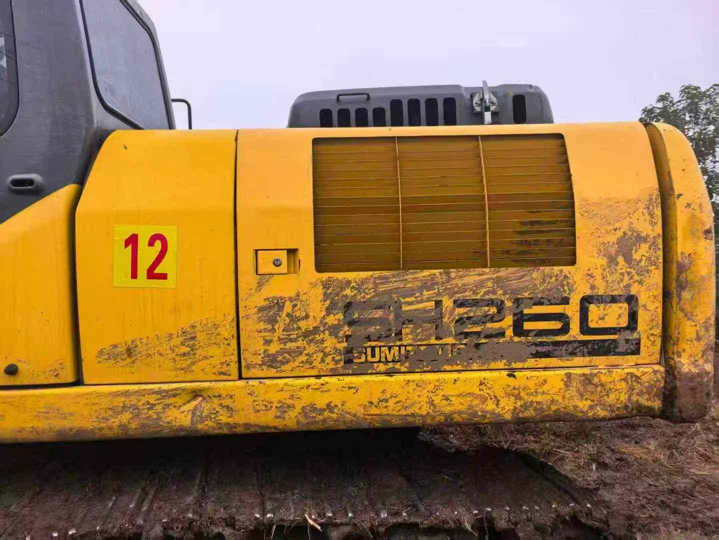 Used Sumitomo SH240-5 Excavator 2014 Model / 3