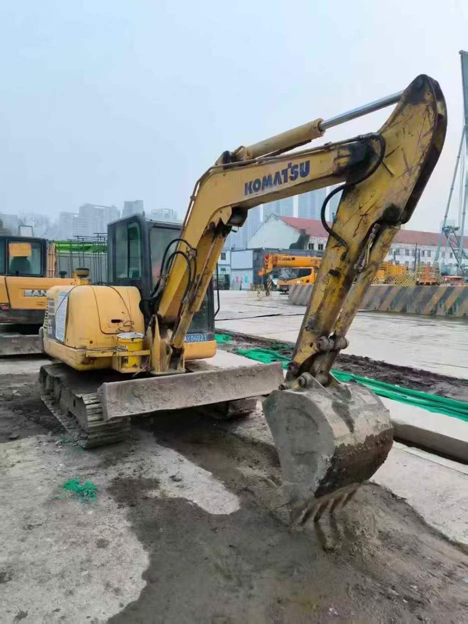 Used Komatsu PC56-7 Excavator 2017 Model / 8