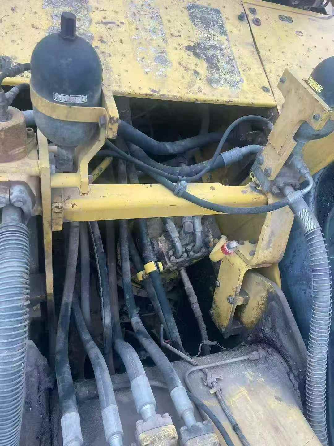 Used Komatsu PC200-8N1 Excavator 2016 Model / 4