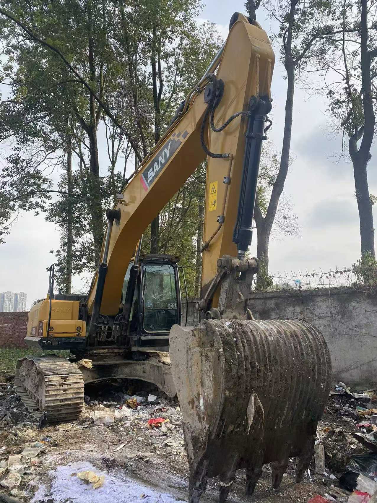 Buy Sany SY225H Pro Used Excavator / 1