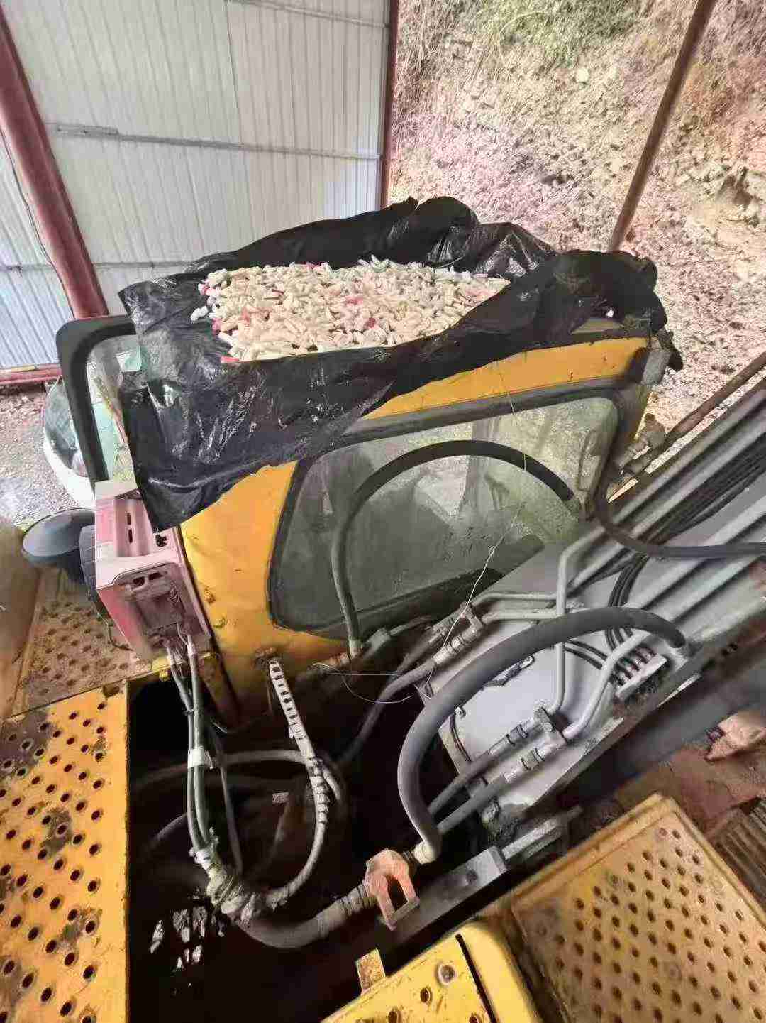 Used Volvo EC200 Excavator 2014 Model / 2