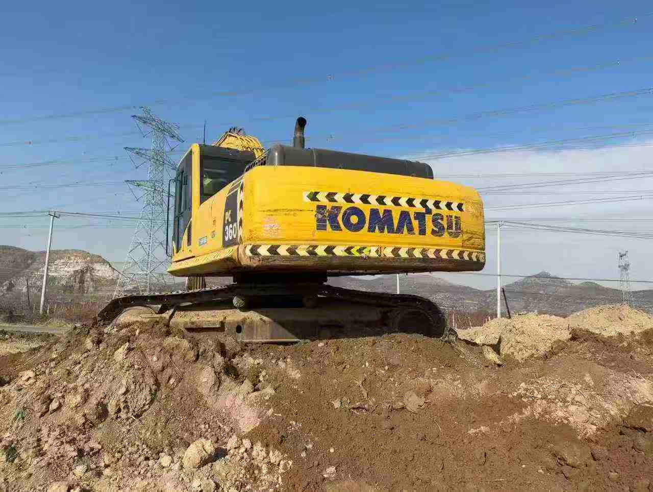 Used Komatsu PC60-8 Excavator 2018 Model / 3