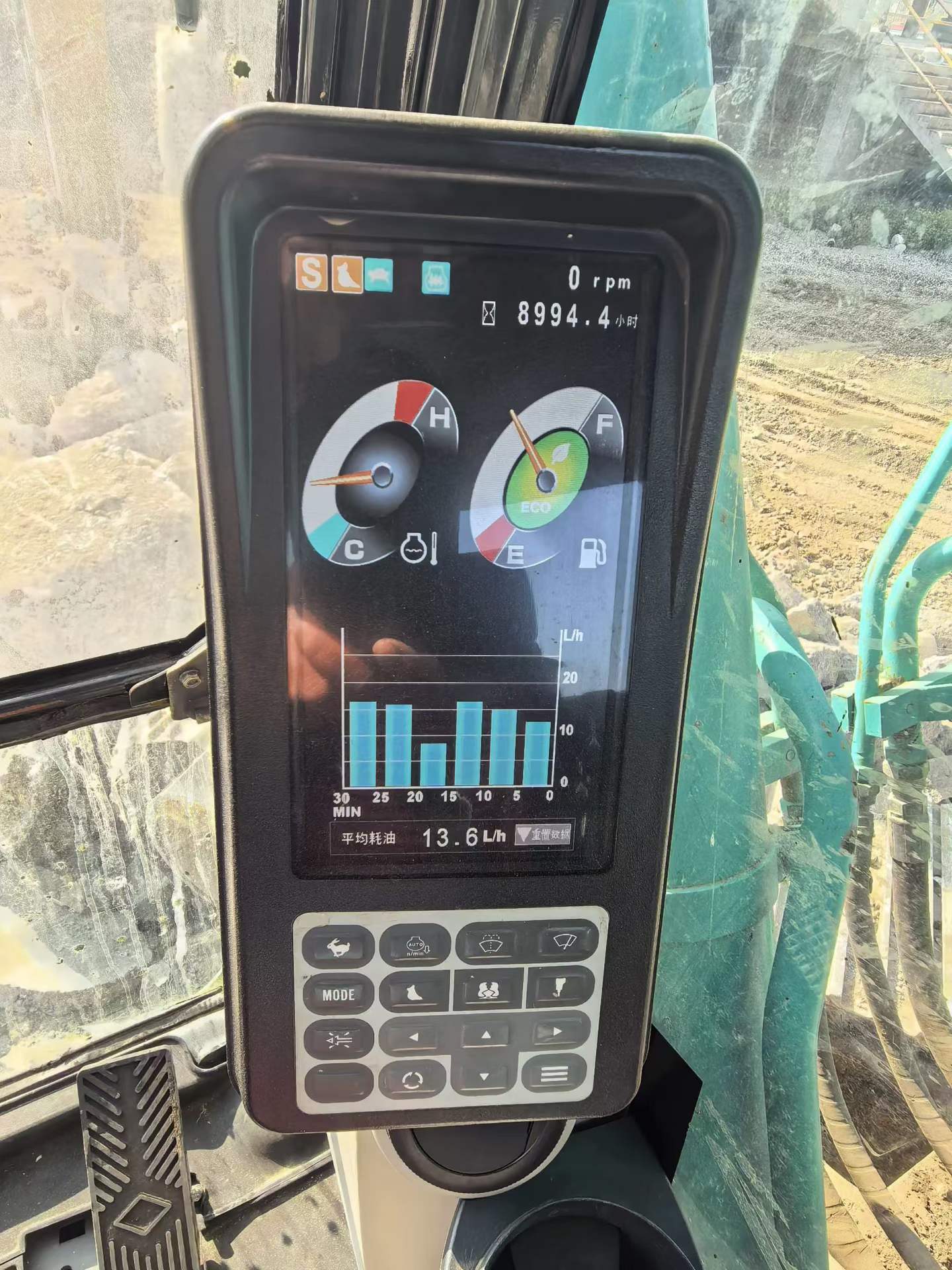 Used Kobelco SK210 Excavator 2018 Model / 8