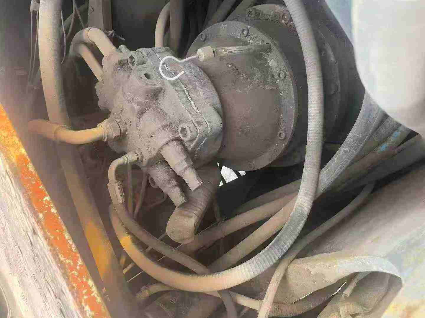 Used Hitachi ZW220 Excavator 2016 Model / 4