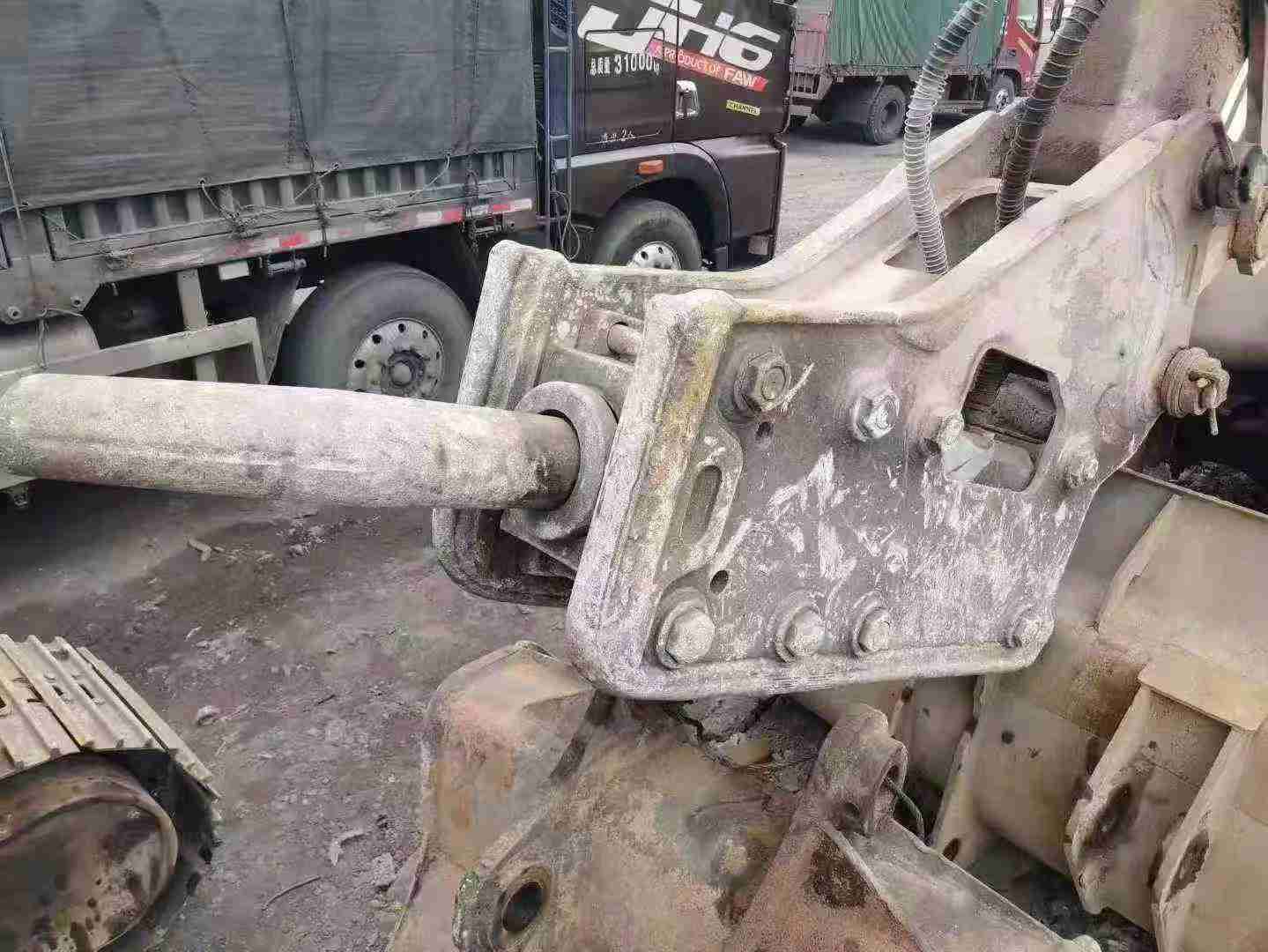 Used Caterpillar 324DL Excavator 2016 Model / 2