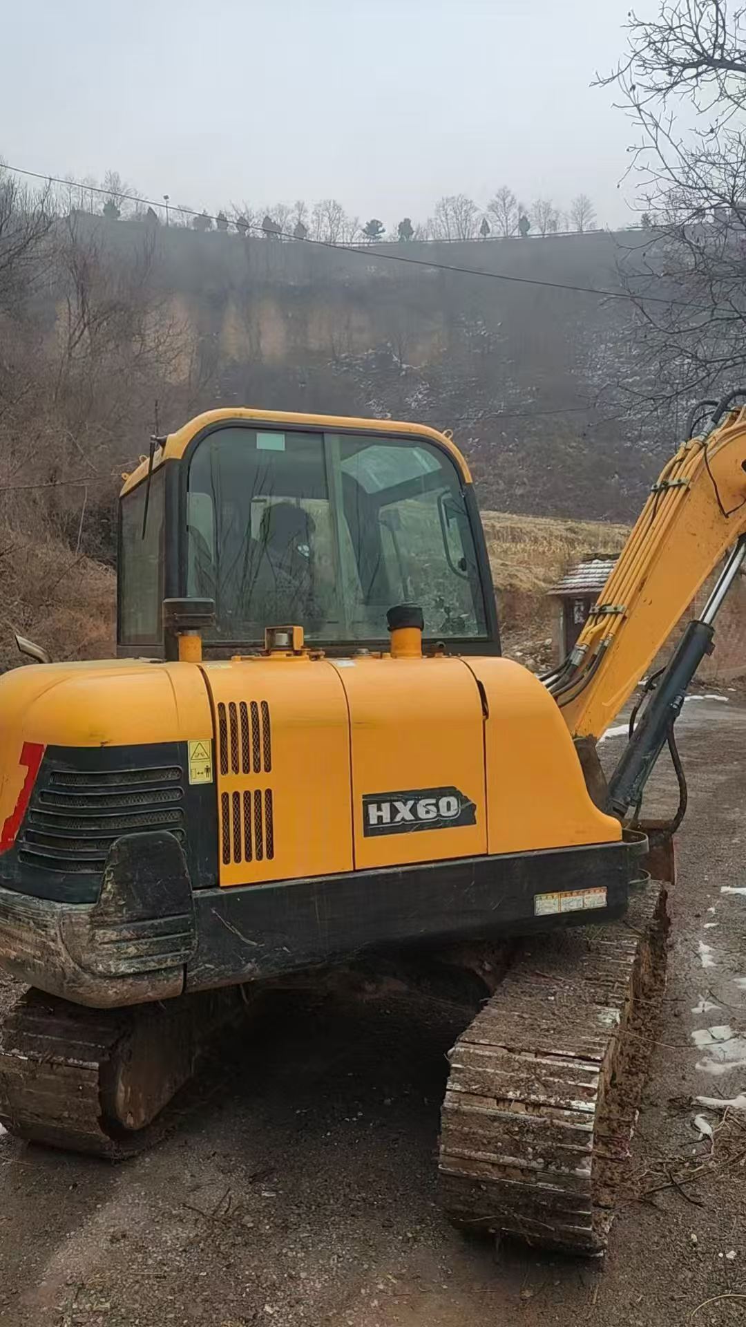 Used Hyundai HX60 Excavator 2020 Model / 4