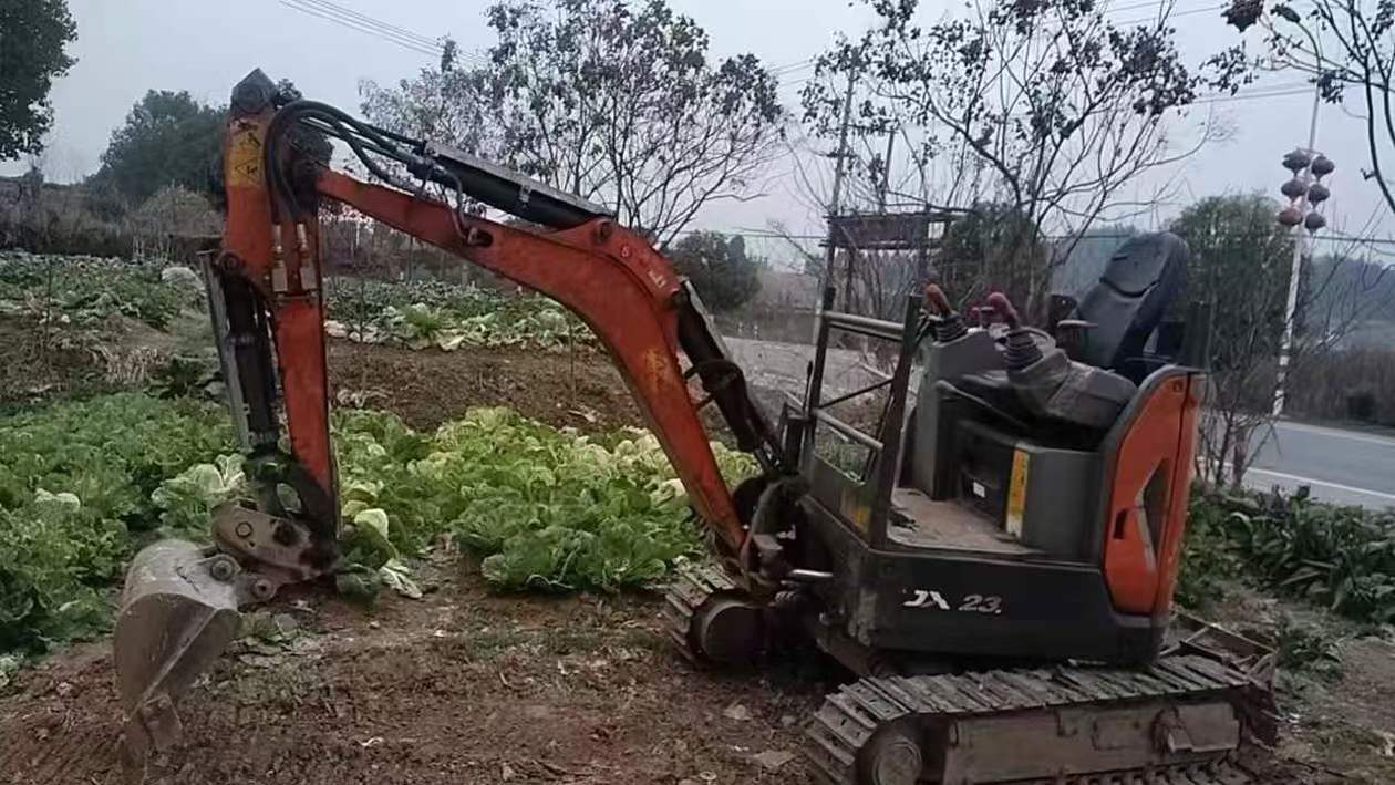 Used Doosan DX17z Excavator 2019 Model / 9