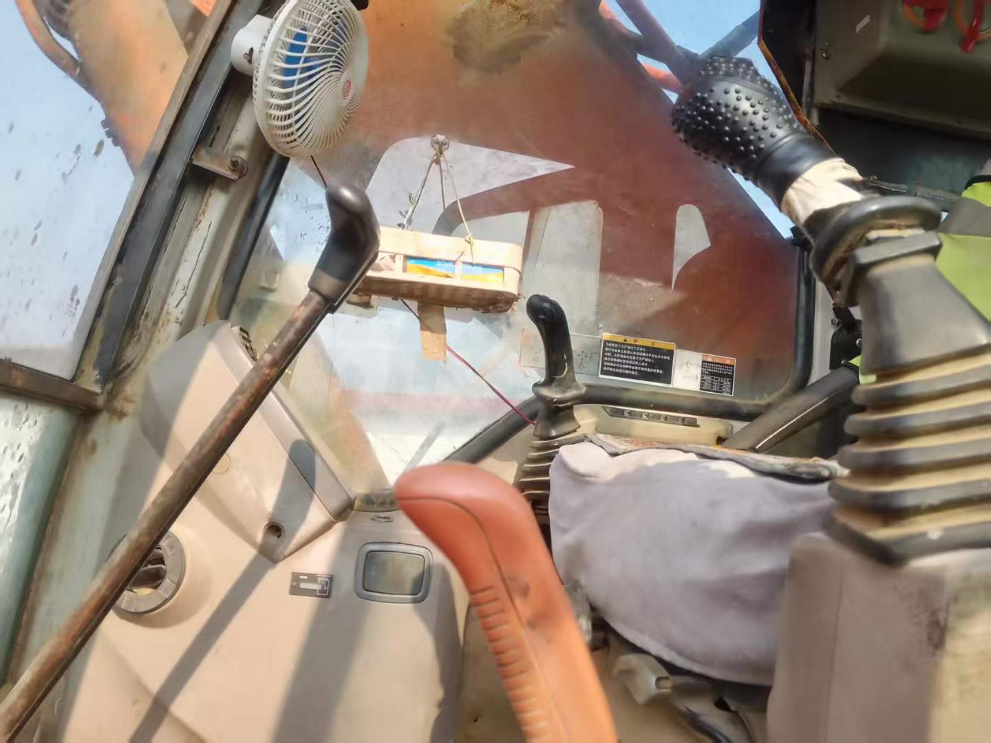 Used Doosan DH258-7 Excavator 2010 Model / 6