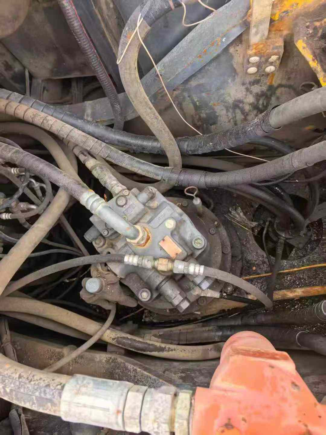 Used Sumitomo SH240-5 Excavator 2014 Model / 6