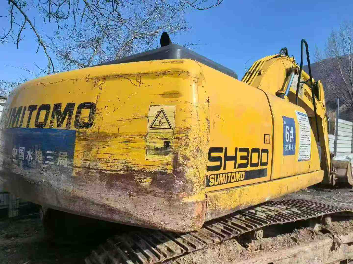 Used Sumitomo SH240-3 Excavator 2012 Model / 3