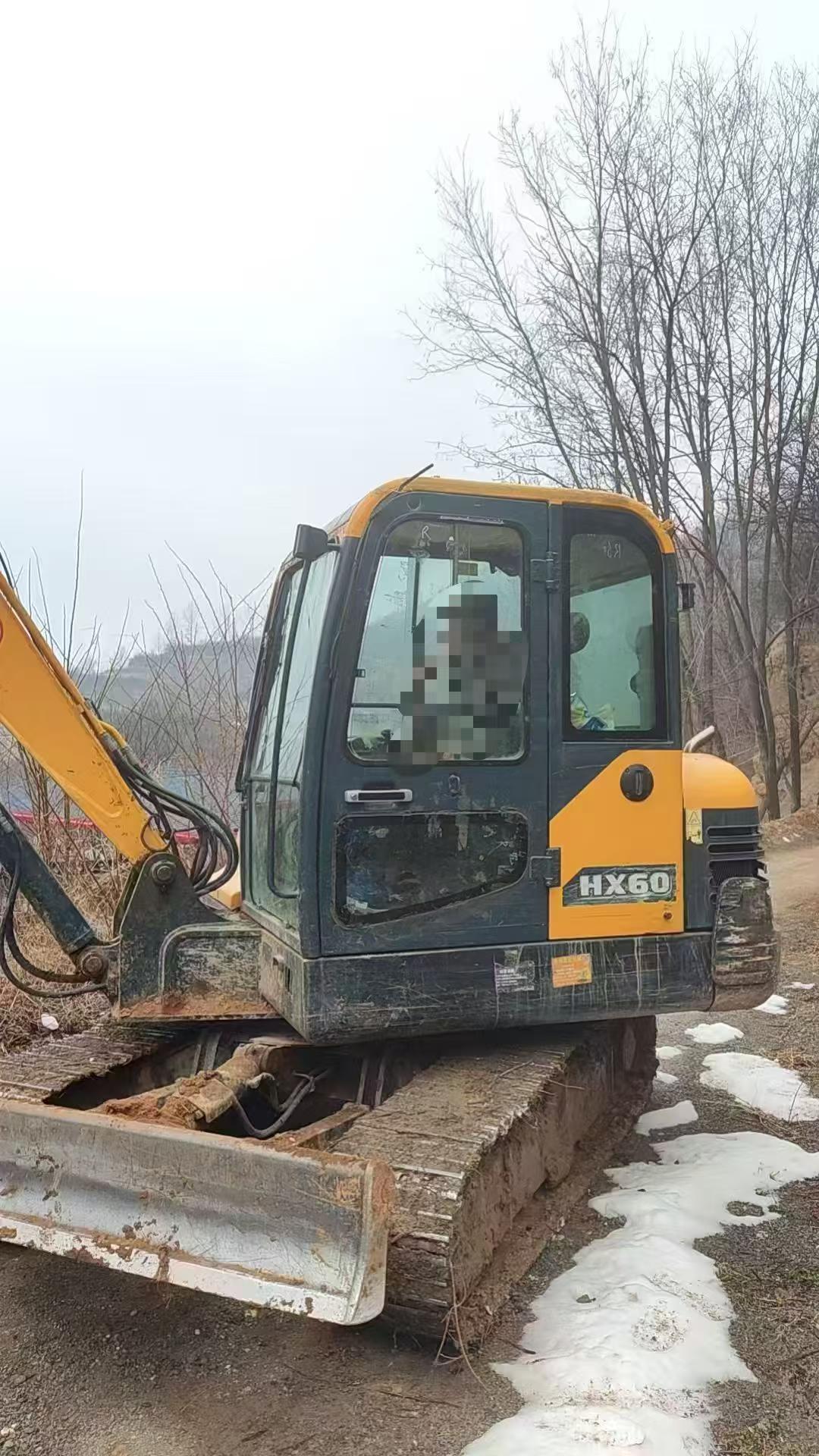 Used Hyundai HX60 Excavator 2020 Model / 7