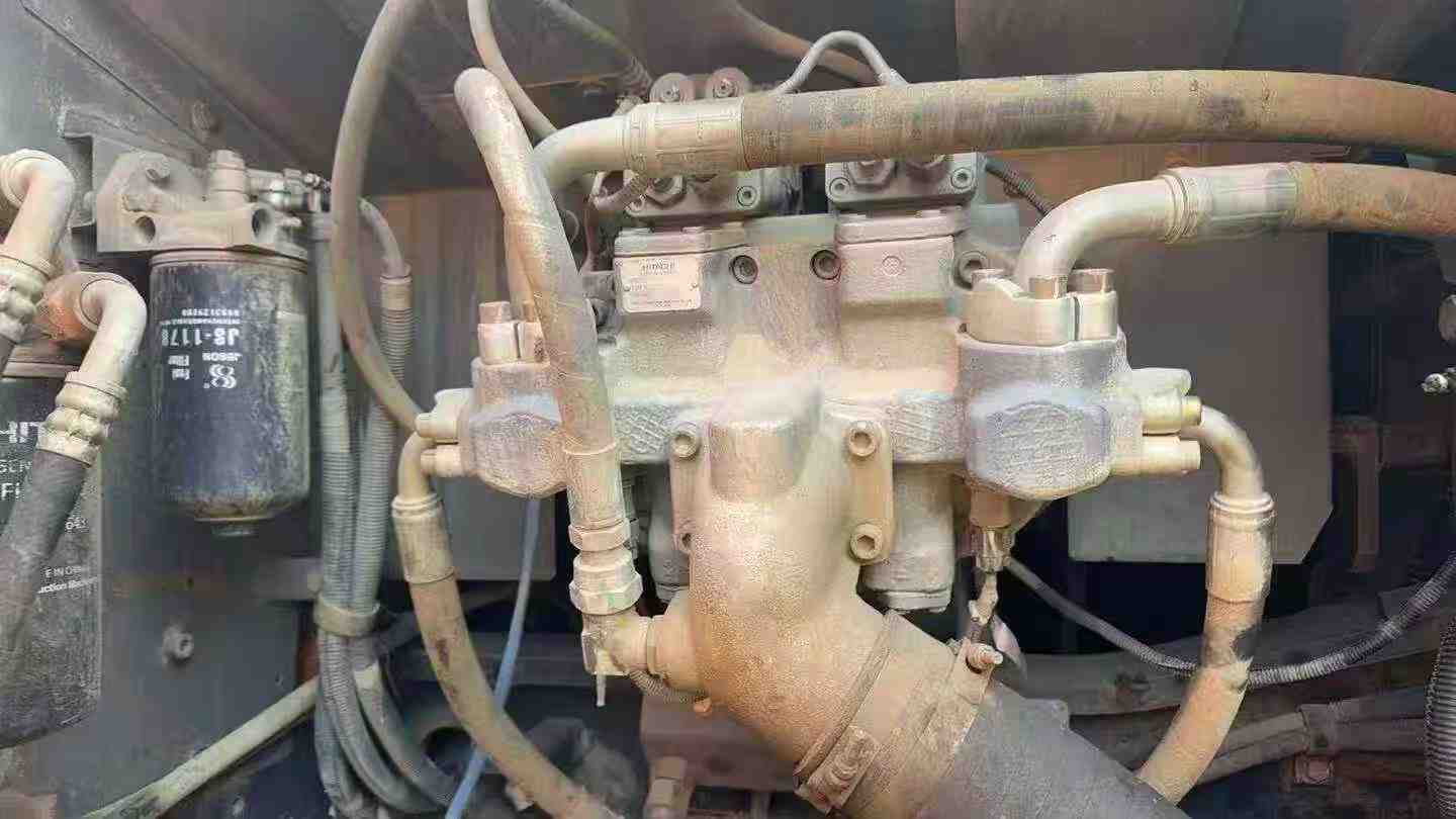 Used Hitachi EX210 Excavator 2017 Model / 2