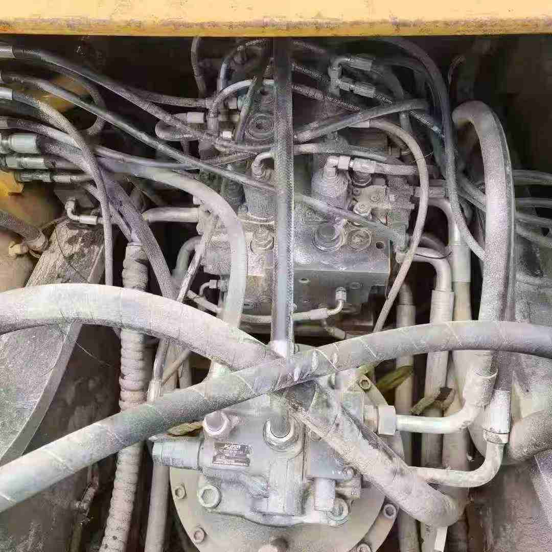 Used XCMG XE370 Excavator 2016 Model / 4